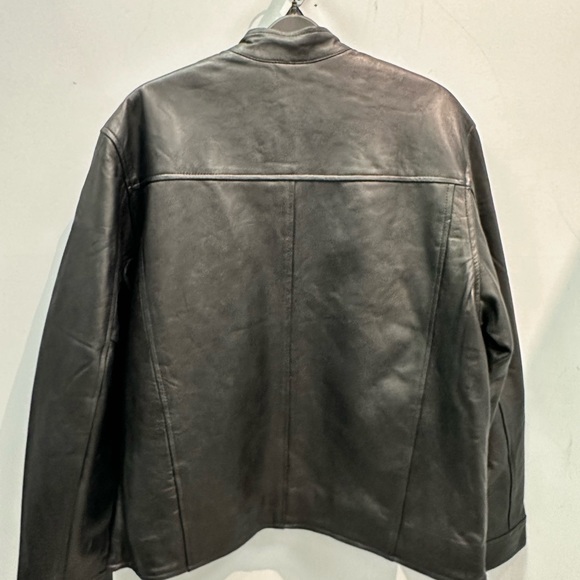 Fashion Leather Jacket - Picture 2 of 2